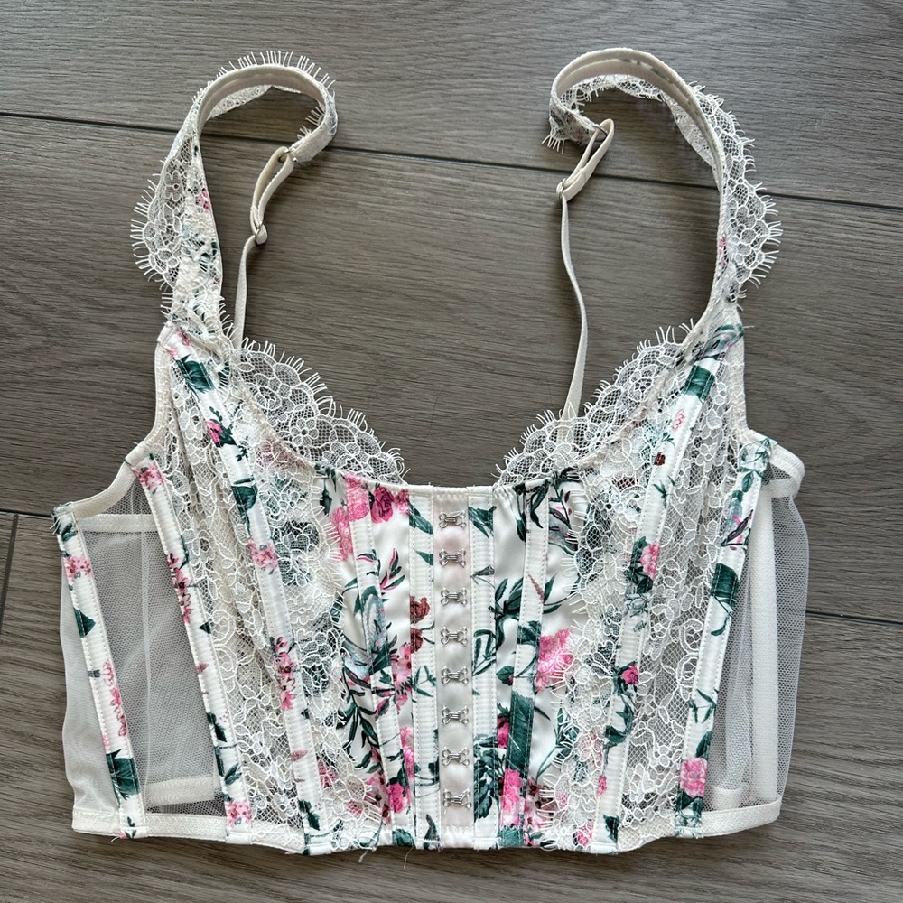 VICTORIA SECRET WHITE FLORAL BUSTIER